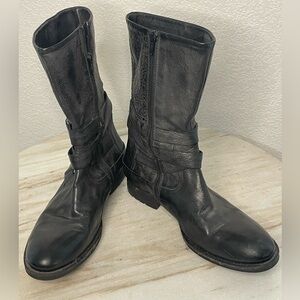 Vera Wang Lavender Label boots buckle sz 8.5 women’s leather